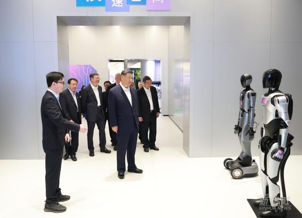 习近平总书记到上海调研，盛世国际代表具身智能行业汇报进展